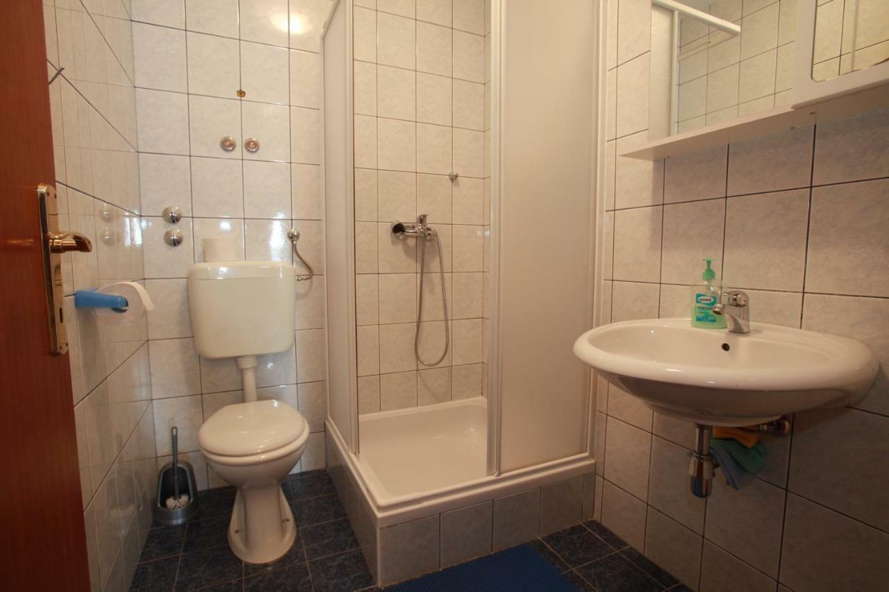 Apartments Goga Baska  Luaran gambar