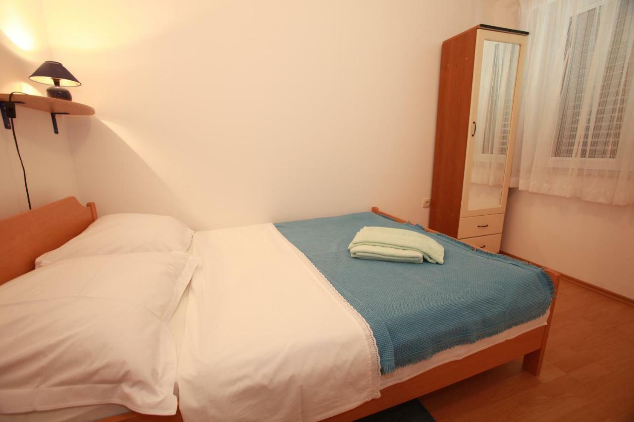 Apartments Goga Baska  Luaran gambar