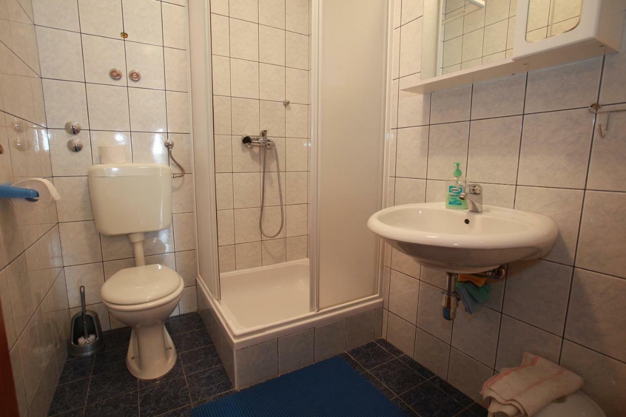 Apartments Goga Baska  Luaran gambar
