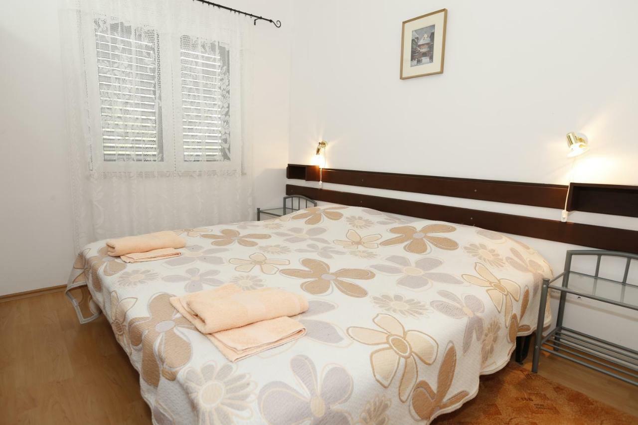 Apartments Goga Baska  Luaran gambar